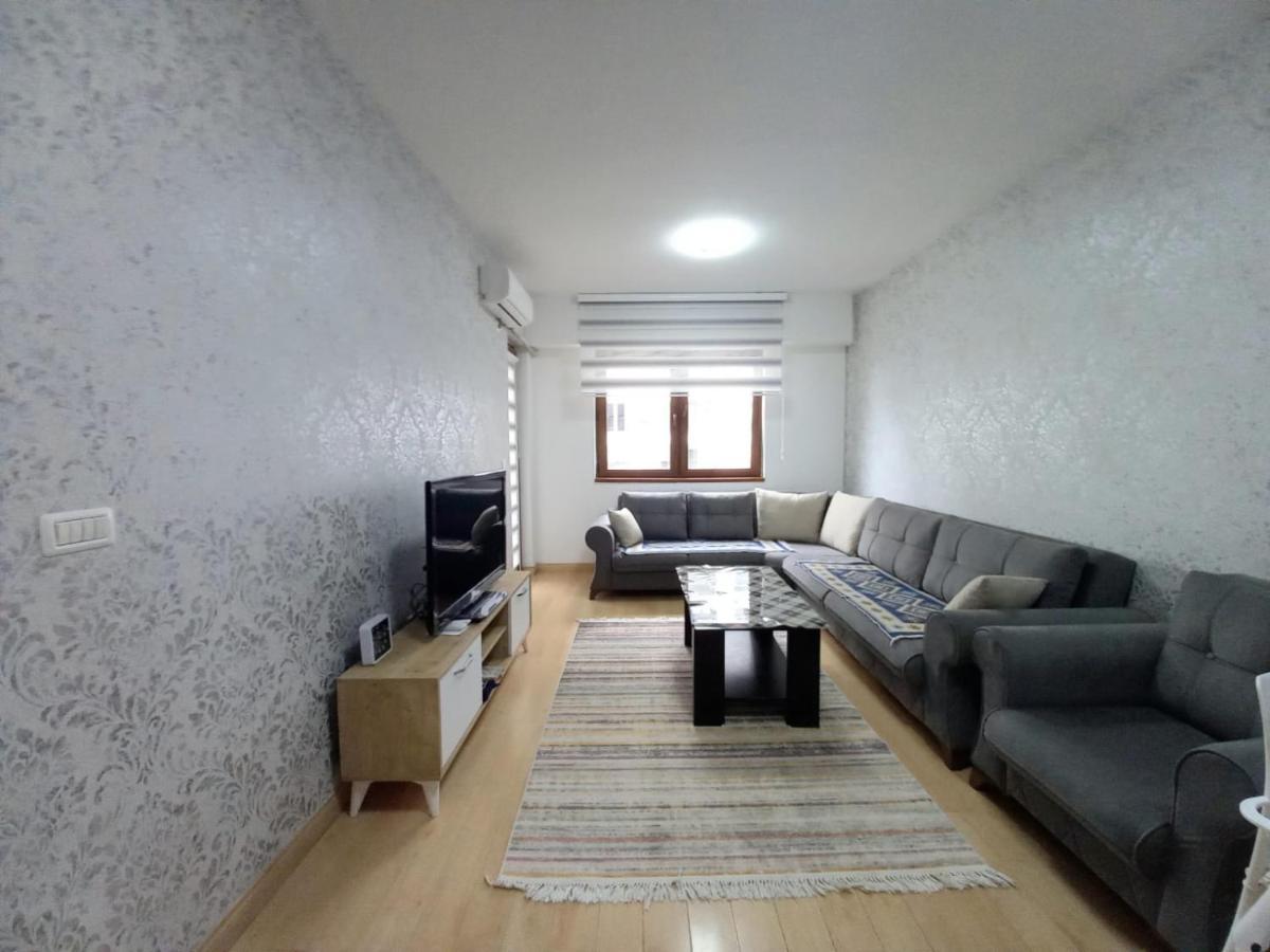Two Rooms And Kitchen, Bathroom With Balcony Apartment Скопье Экстерьер фото