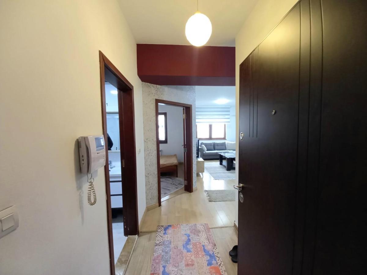 Two Rooms And Kitchen, Bathroom With Balcony Apartment Скопье Экстерьер фото