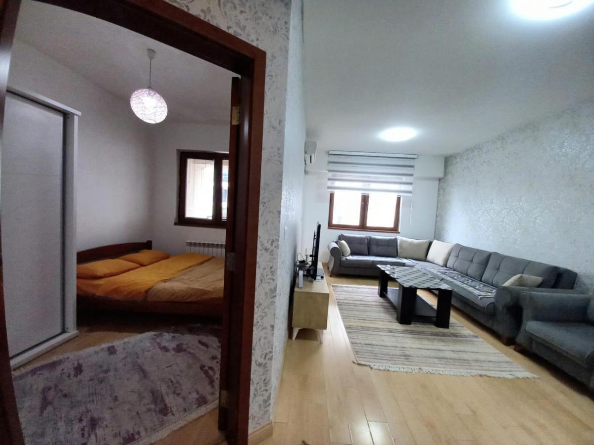 Two Rooms And Kitchen, Bathroom With Balcony Apartment Скопье Экстерьер фото